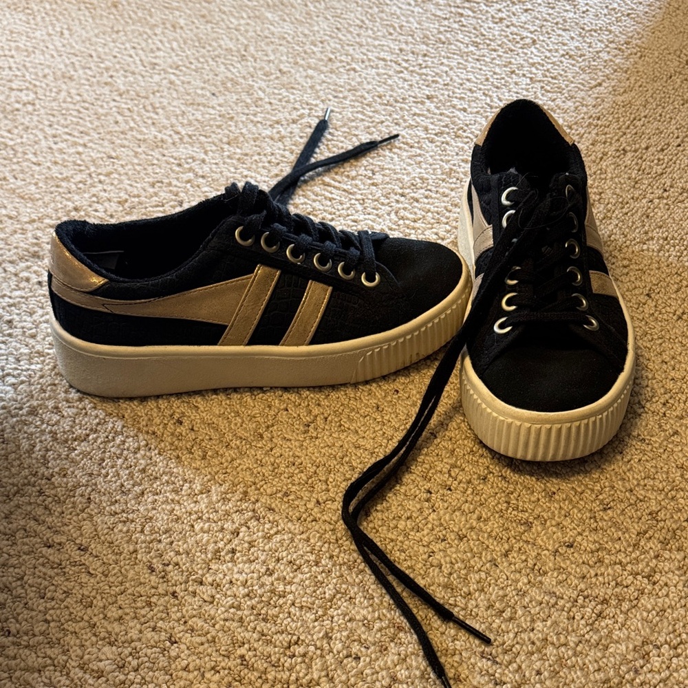 Gola Black and Gold Women's Sneakers